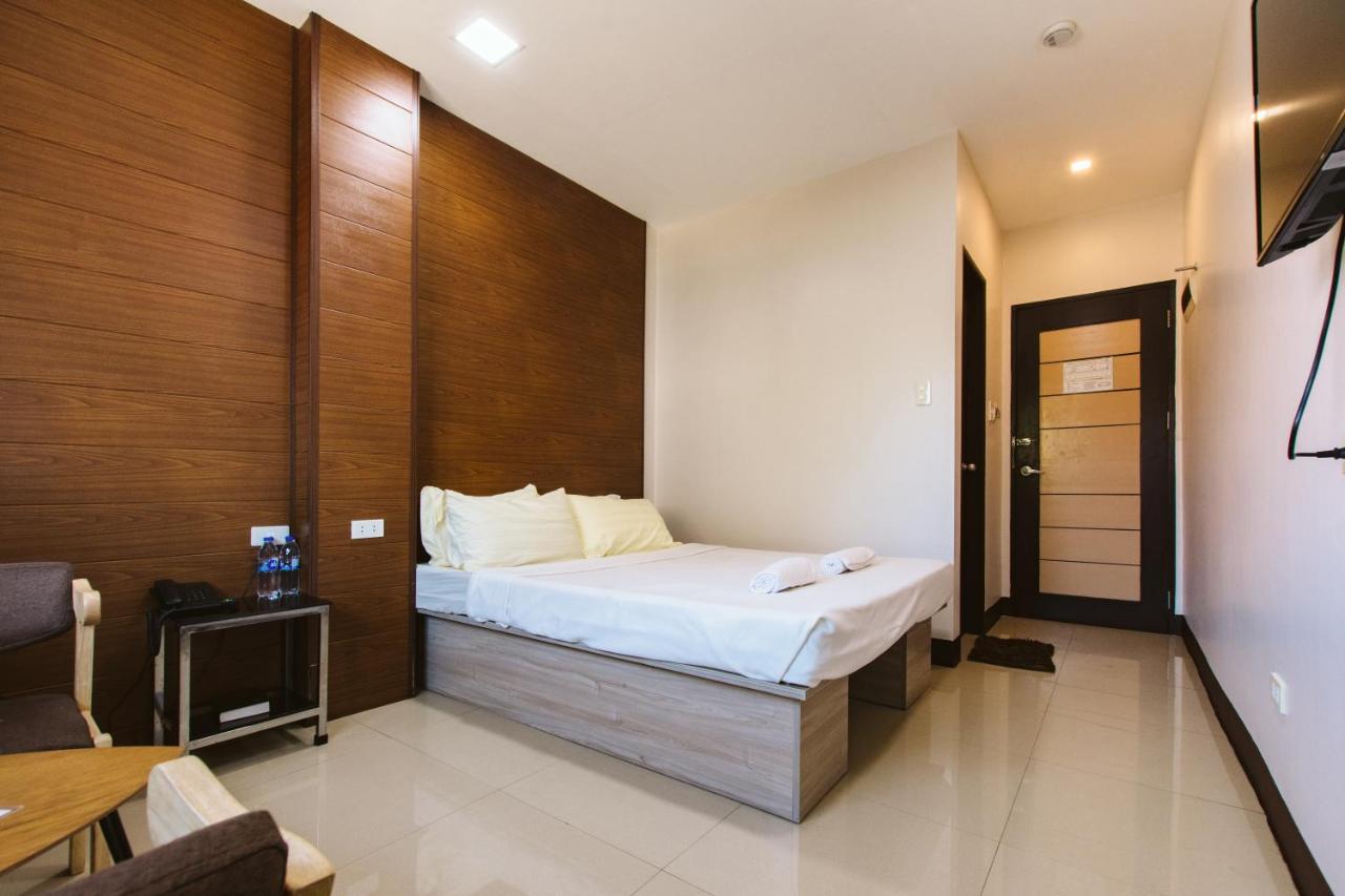 Vigan Traversa Hotel Exterior photo
